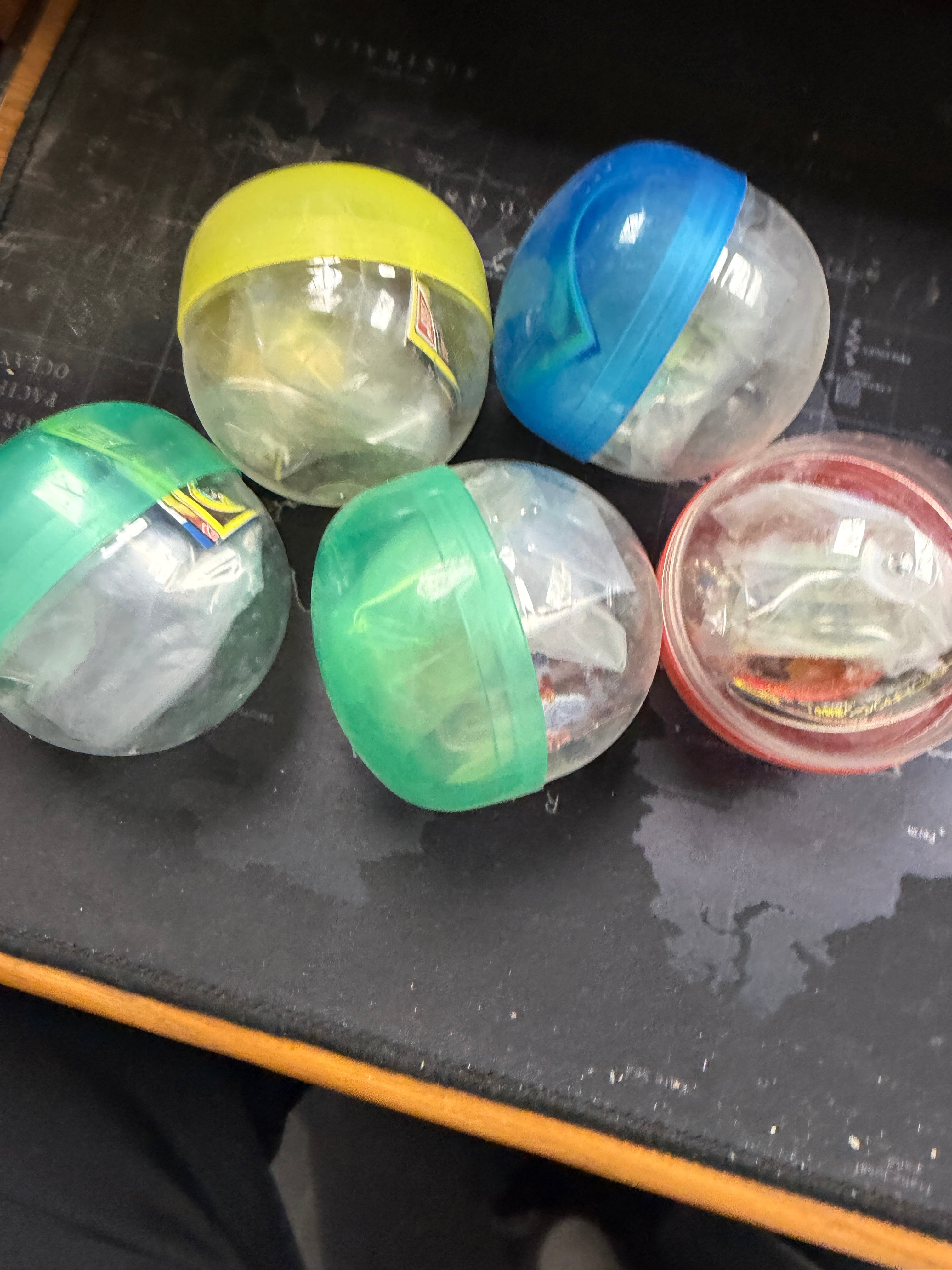 KeyRing Yomega Stealth Raider – Bandai Hyper Yo-Yo (1998) – Random Selection