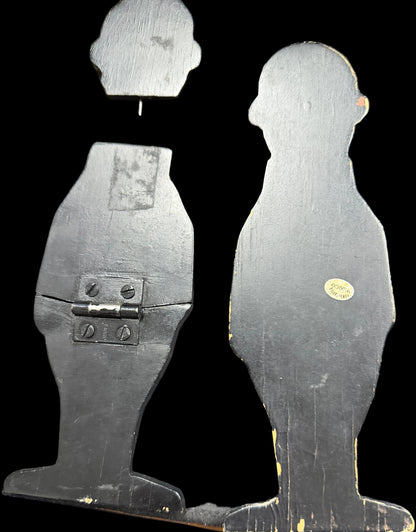 Wooden violin case with a map design on the interior