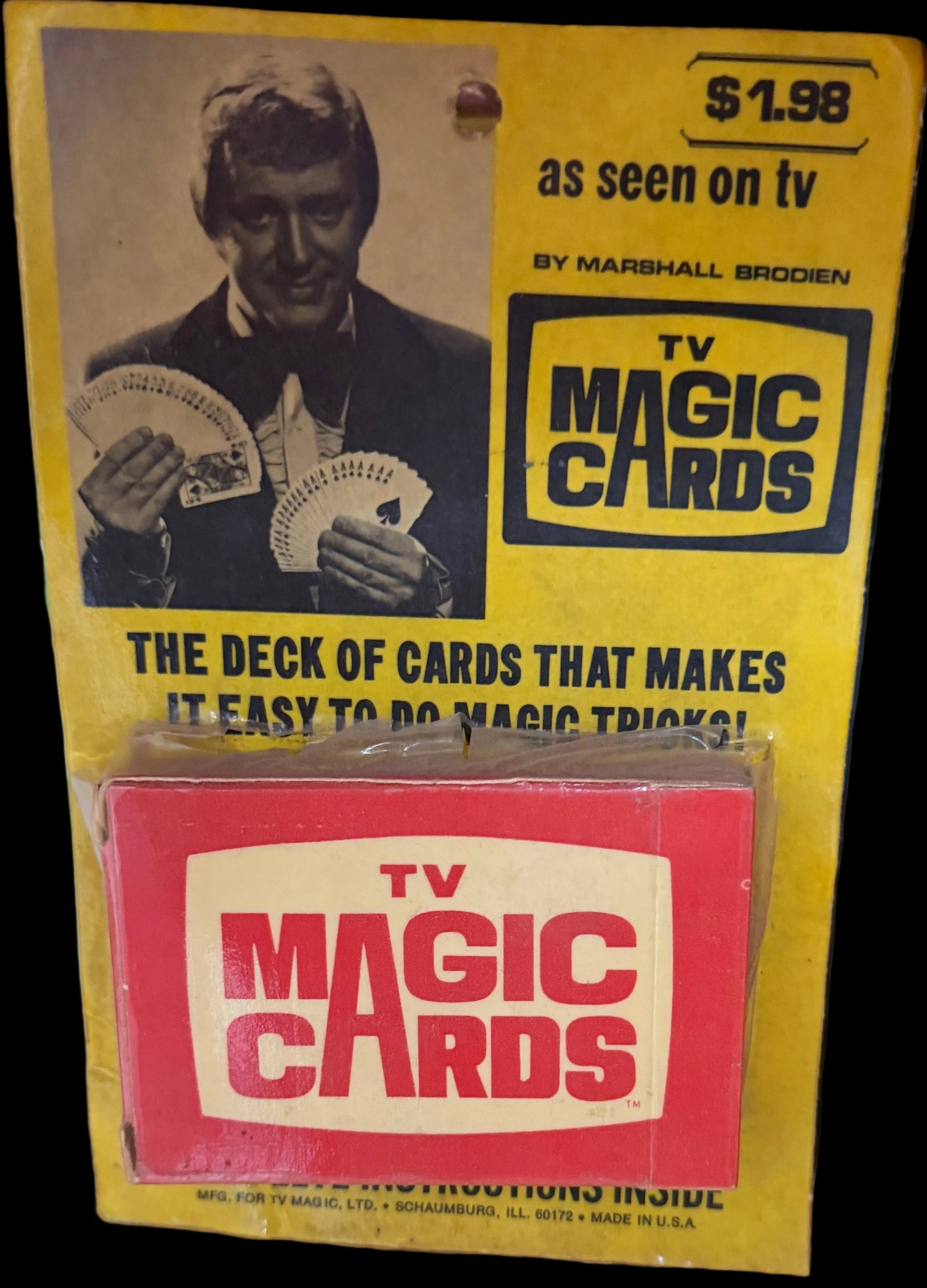 Vintage TV Magic Cards packaging with a yellow background and red card insert.