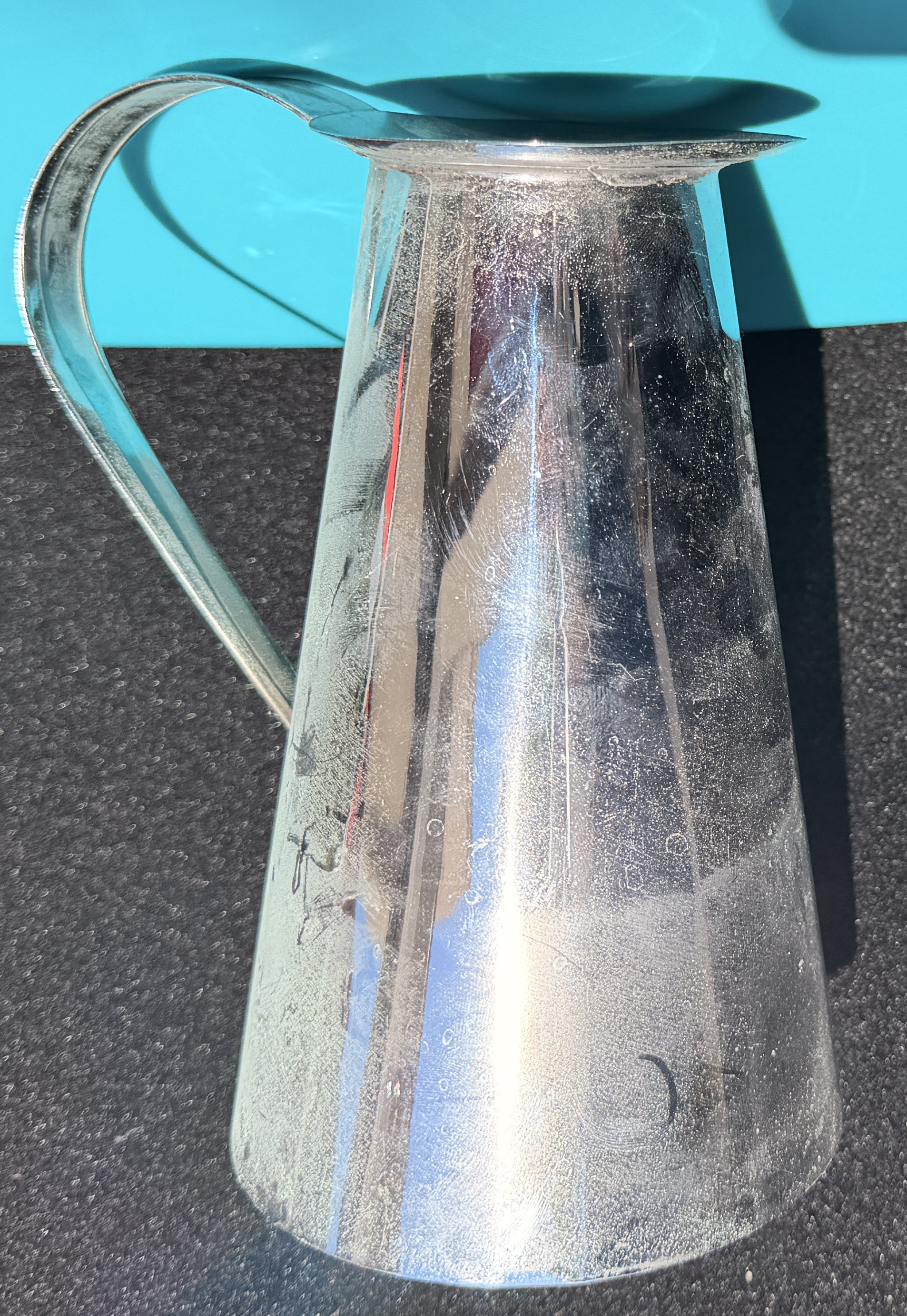 Foo Can with Handle – Classic Utility Magic Prop