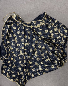 Halloween Themed Cape - MagicKits.com Magic Shop