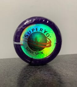 Super Yo Sonic Spin Yo-Yo in Purple - MagicKits.com Magic Shop