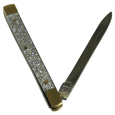 Color Changing Knives by Twin Cities Magic