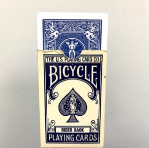 Giant Bicycle Deck - MagicKits.com Magic Shop