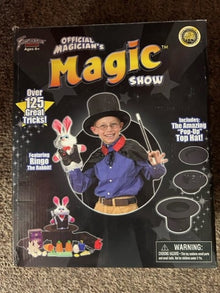Fantasma Magic Official Magicians Magic Show Kit - MagicKits.com Magic Shop