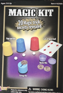 Forum Novelties Deluxe Magic Kit - 20 Magic Trick Secrets Revealed