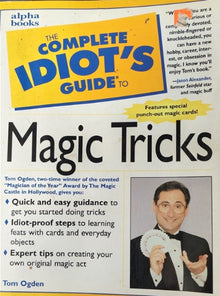 Book cover of 'The Complete Idiot's Guide to Magic Tricks' with a magician on the right side.