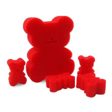 Sponge Bear with baby bears around her.