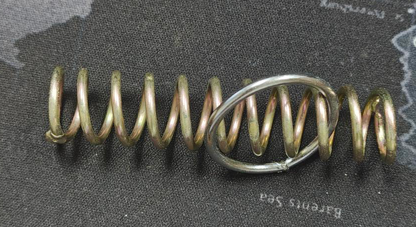 Ring on Spring Puzzle (1 Dozen) - MagicKits.com Magic Shop