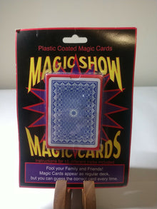 Plastic Coated Magic Show Playing Cards – Perform 15 Amazing Tricks!