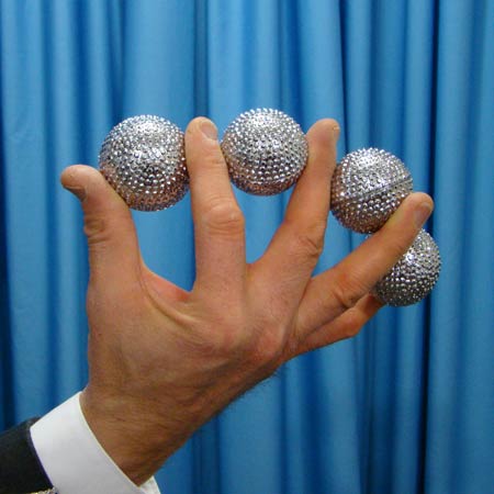 Vernet Ball Climax – Magic Trick